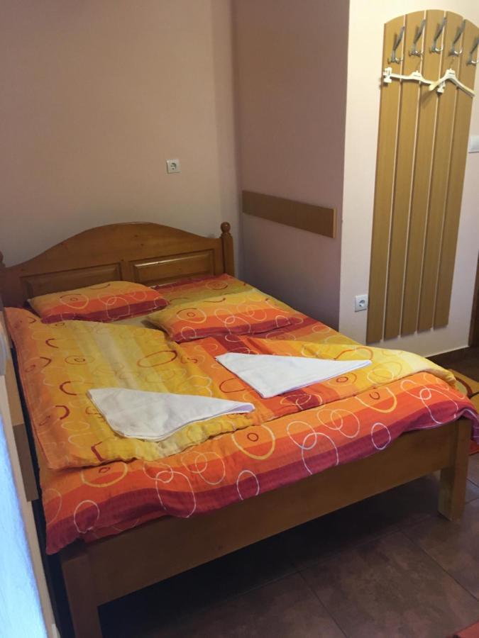 מלון סובאטה Casa Bambi מראה חיצוני תמונה